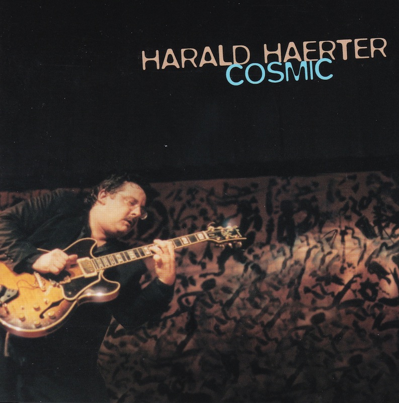  Cover Design: Düde Dürst 